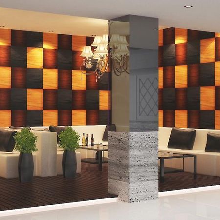 Red Apple Hotel Sangrur エクステリア 写真